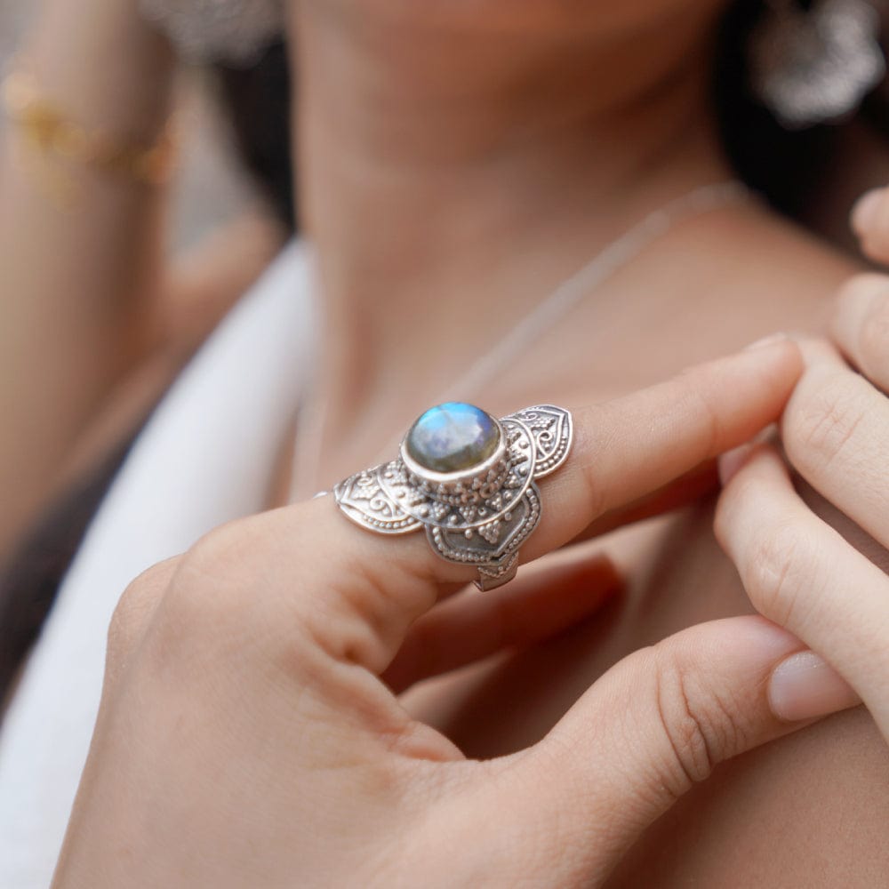 Calla Silver Ring